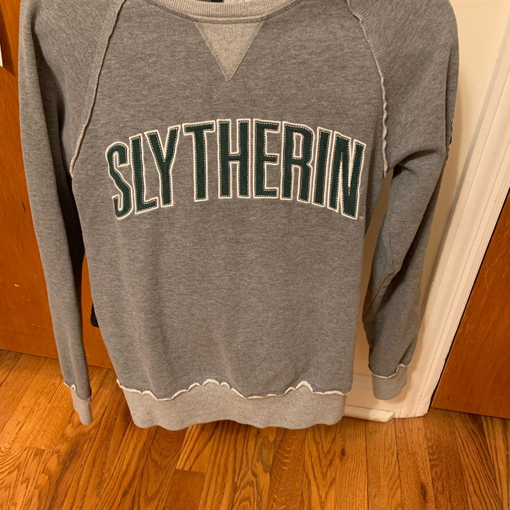 Harry Potter Slytherin sweatshirt